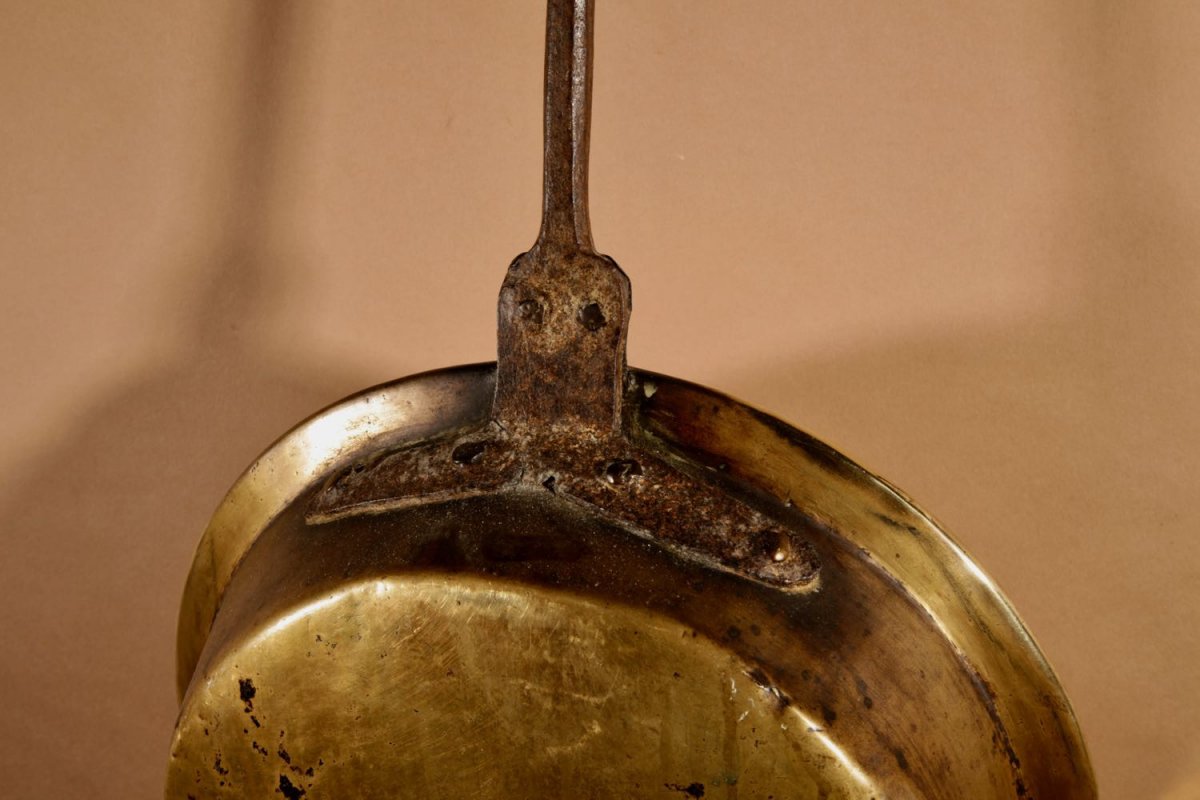  A Decorative French/german 18th Century Brass Bed Warming Pan.-photo-6