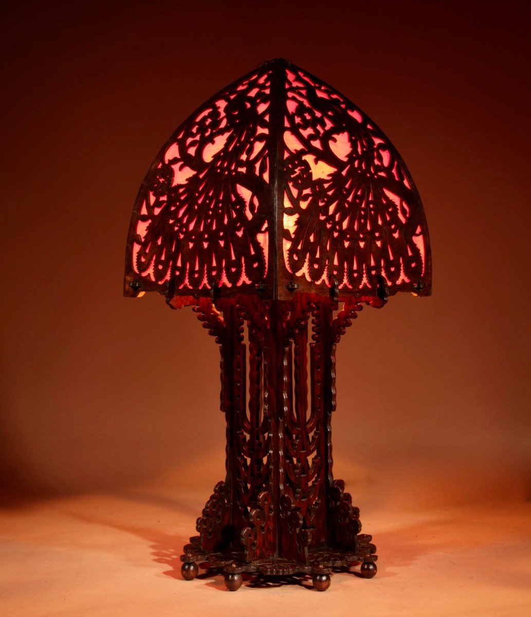 Amsterdam School 1900-20 A Very Impressive And Elegant Fretwork Wooden Table Lamp-photo-2