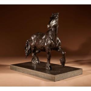 Cheval De Trait, Une Puissante Sculpture En Bronze Dans Le Style De Renée Sintenis 1888-1965.