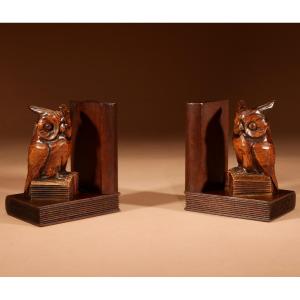 Black Forest Amusing Pair Of Owl Carved Bookends Circa 1900-20.