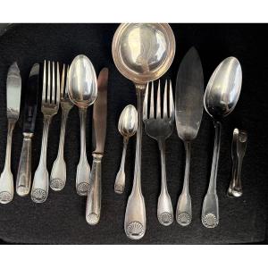 Ménagère christofle coquille vendome métal argentés 99pces