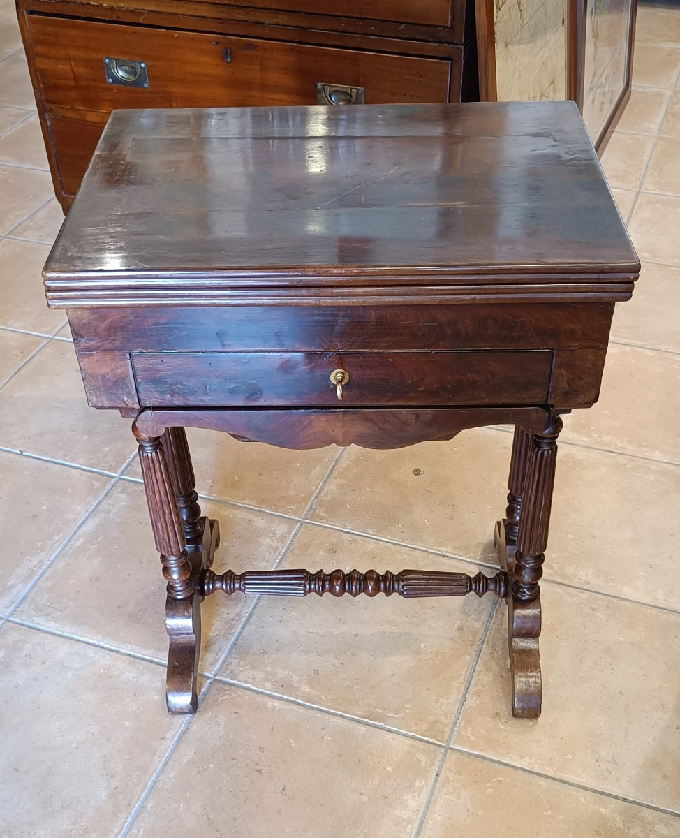 Petite table à jeux Restauration en acajou-photo-2