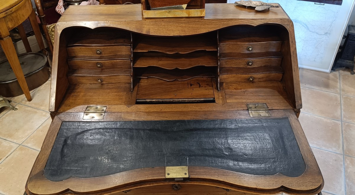 Louis XV Chest Of Drawers, 4 Sides In Solid Walnut-photo-3