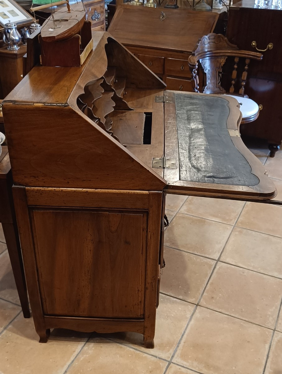 Louis XV Chest Of Drawers, 4 Sides In Solid Walnut-photo-3
