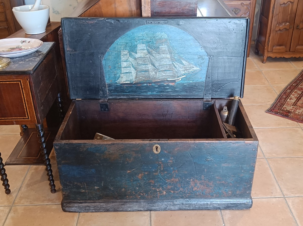 19th Century Sailor's Chest With Seamanship And Boat Painting