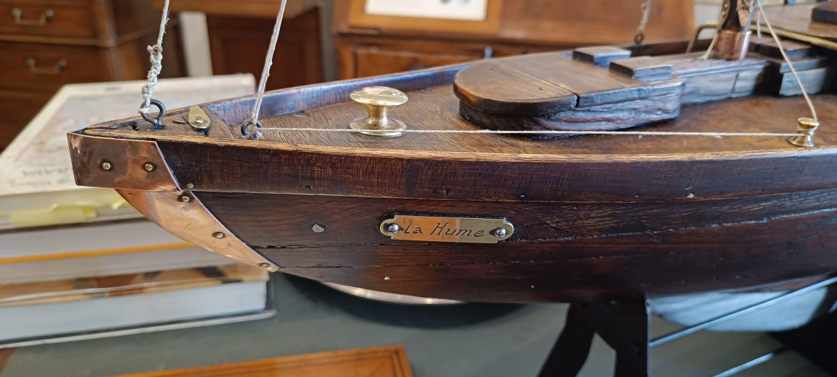 Maquette naviguante de voilier , Ketch du 20ème-photo-2