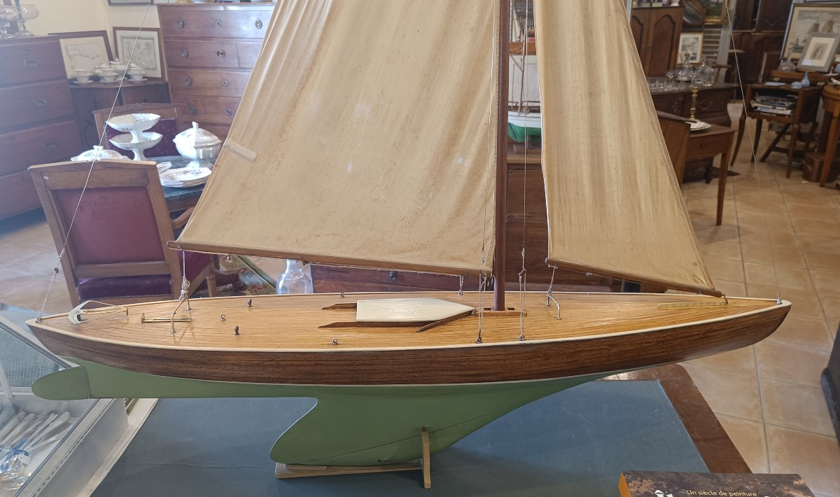 Grande maquette navigante d'un voilier-photo-2