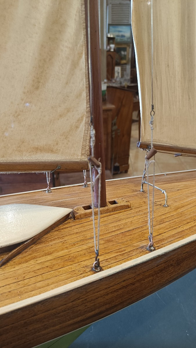 Grande maquette navigante d'un voilier-photo-3
