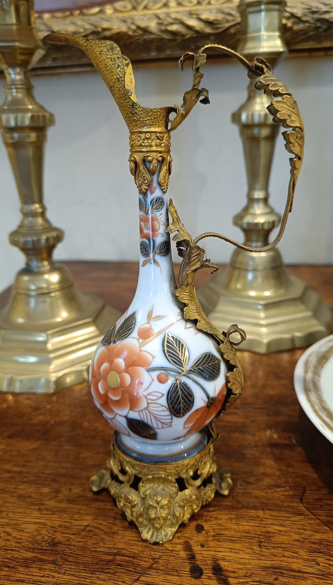 Petite Aiguière en Porcelaine de Bayeux et laiton, décors Imari, Période Langlois