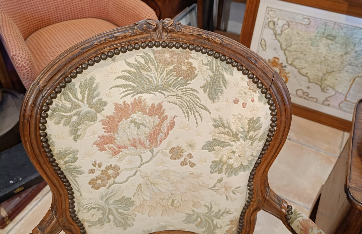 Pair Of Louis XV Period Cabriolet Armchairs-photo-2