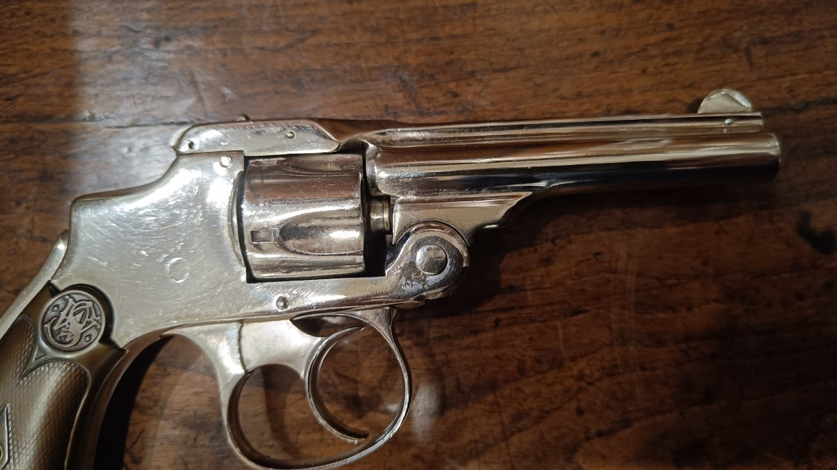 Révolver Smith & Wesson, Safety Hamerless, First Model, calibre 32, vers 1888, n°25418-photo-3