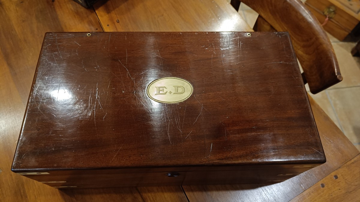 19th-century Officer's Writing Desk In Solid Mahogany With Brass Corners-photo-4