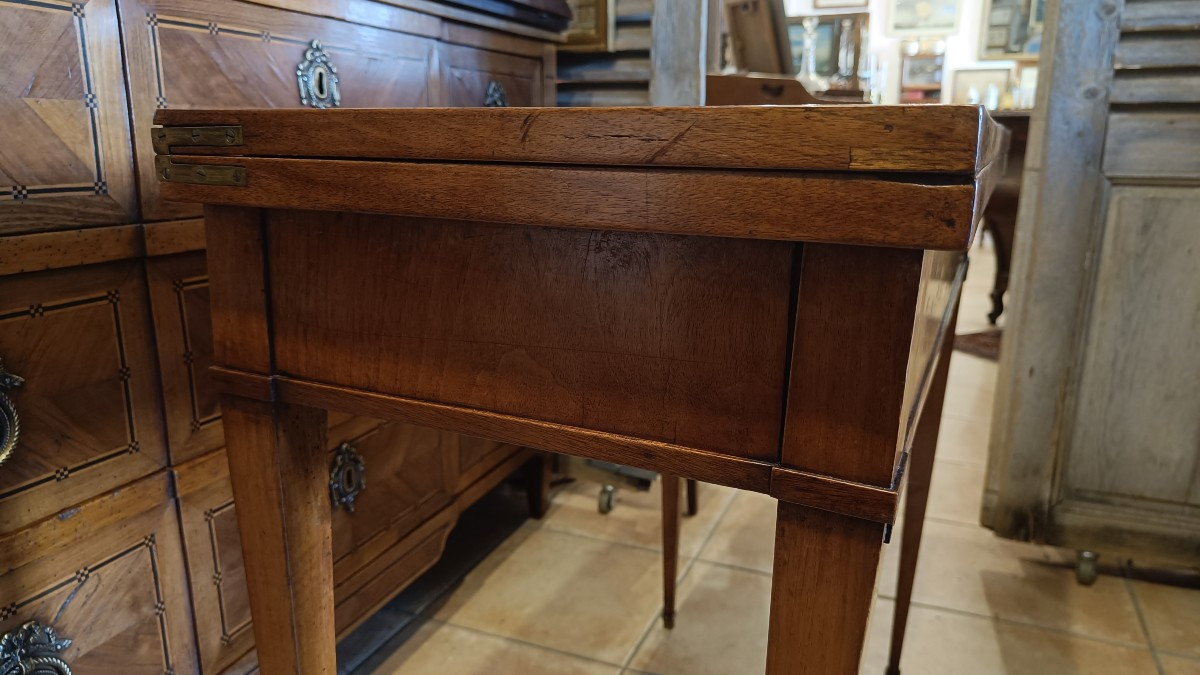 Louis XVI Late 18th Century Walnut And Marquetry Games Table-photo-4