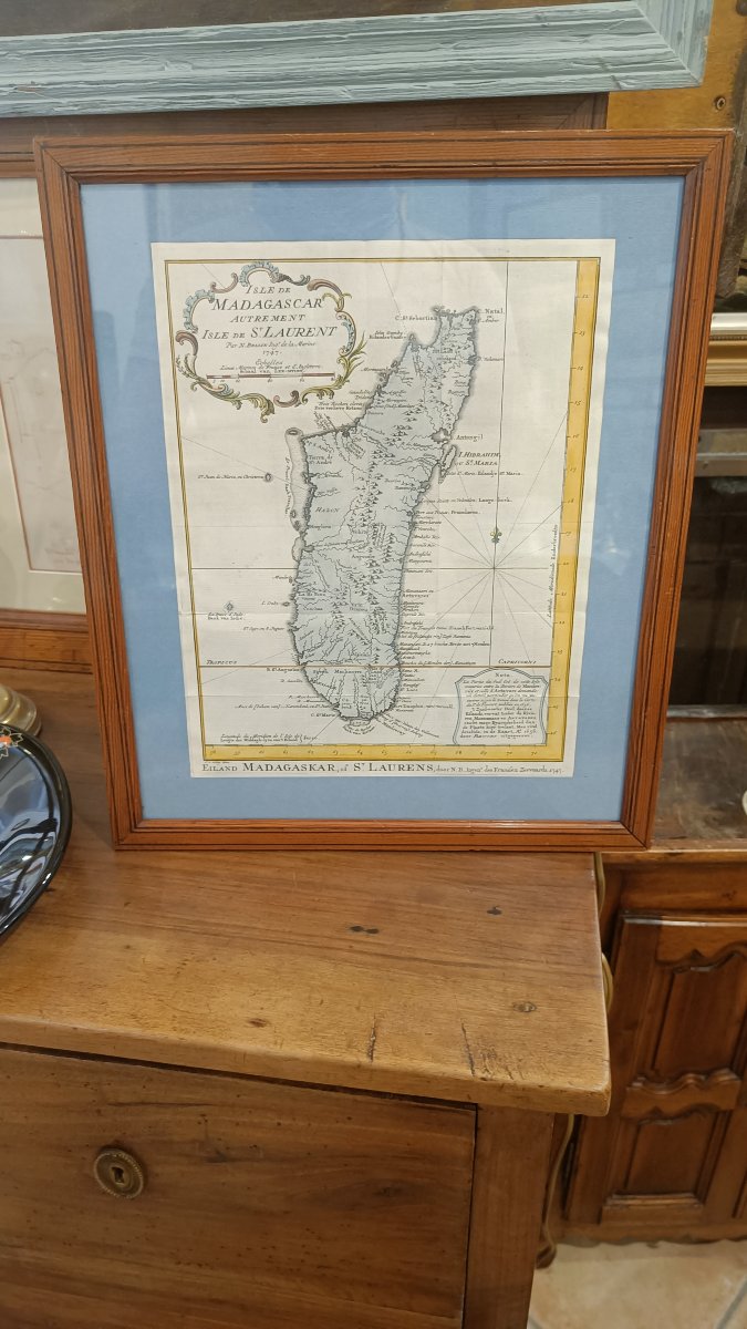 Carte 18ème aquarellée de l'île de Madagascar, par N.Bellin