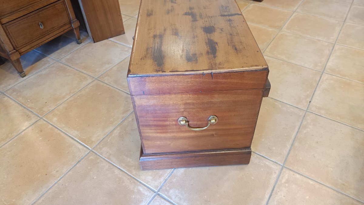 Small Marine Chest Made Of Exotic Wood-photo-4