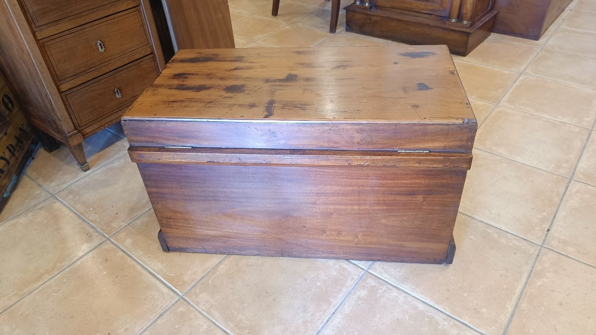 Small Marine Chest Made Of Exotic Wood-photo-2