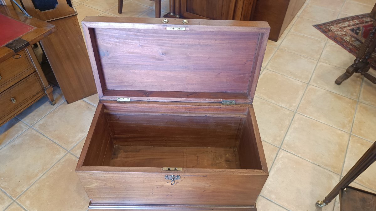 Small Marine Chest Made Of Exotic Wood-photo-3