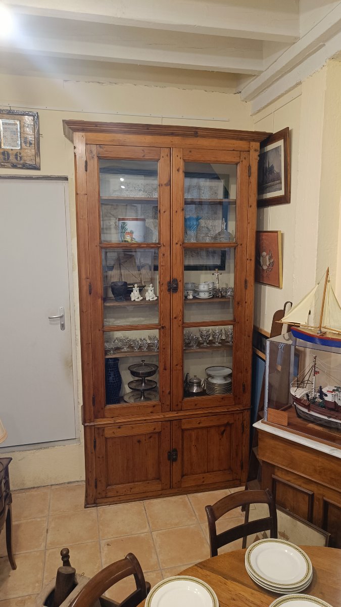 Large Display Bookcase From The 1900s Made Of Pitch Pine