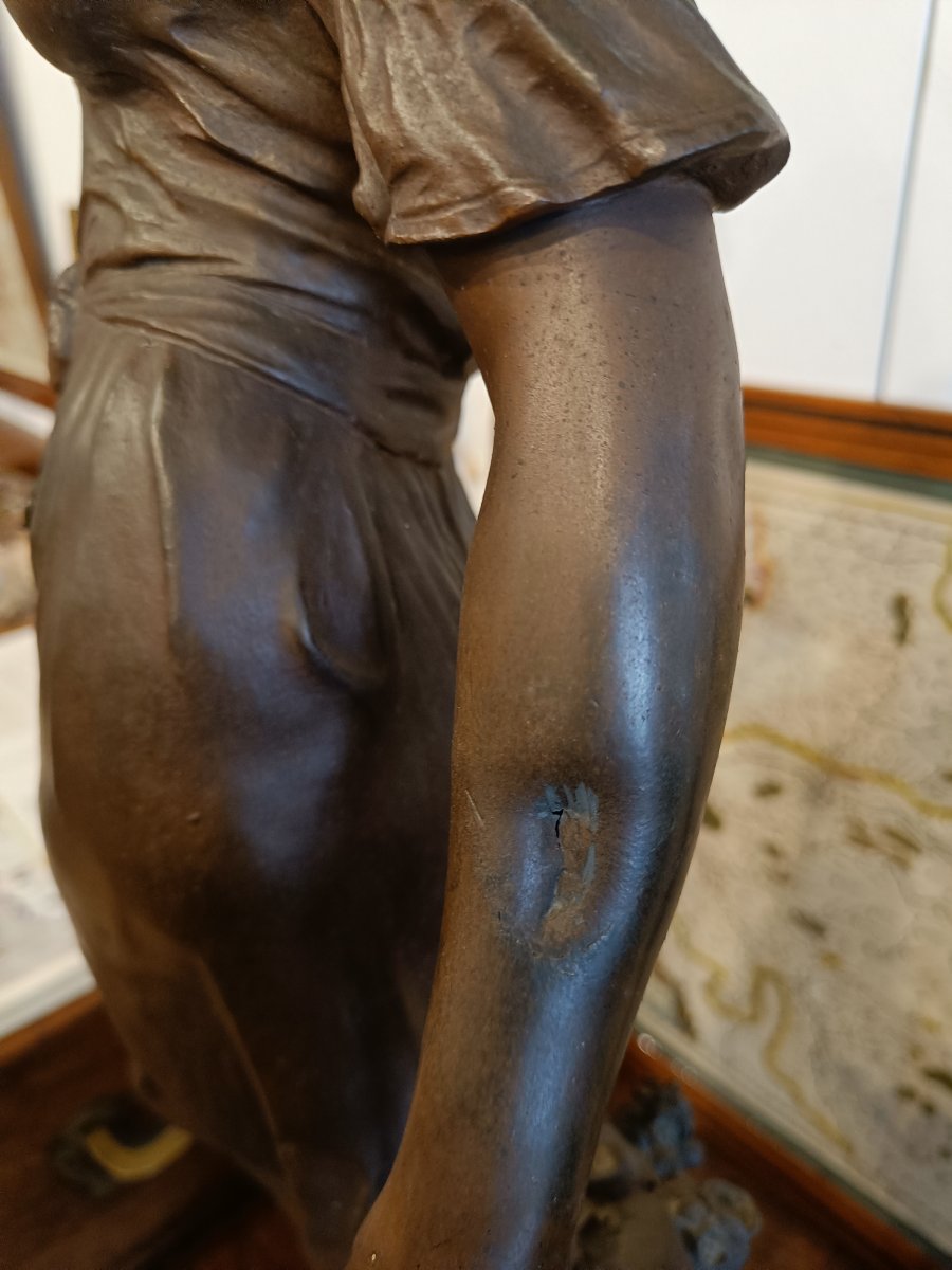 Grande statue en régule, Allégorie féminine d'Auguste Moreau-photo-4