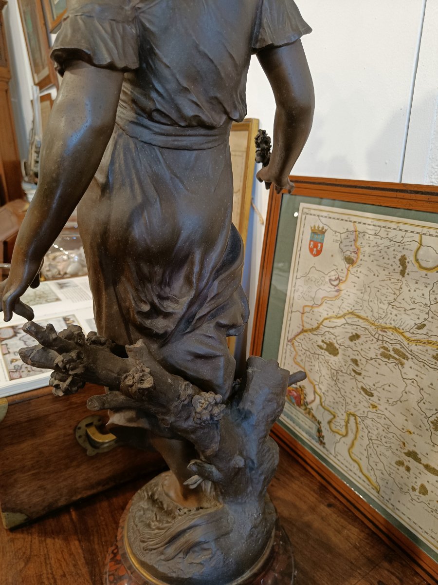 Grande statue en régule, Allégorie féminine d'Auguste Moreau-photo-7