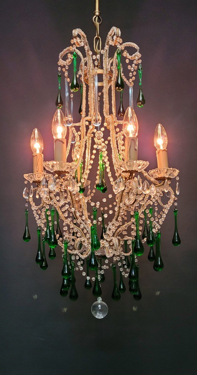 Italian Chandelier With 6 Light Points.