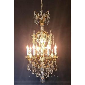 French Chandelier With 9 Light Points And 13 Old Pinnacles.