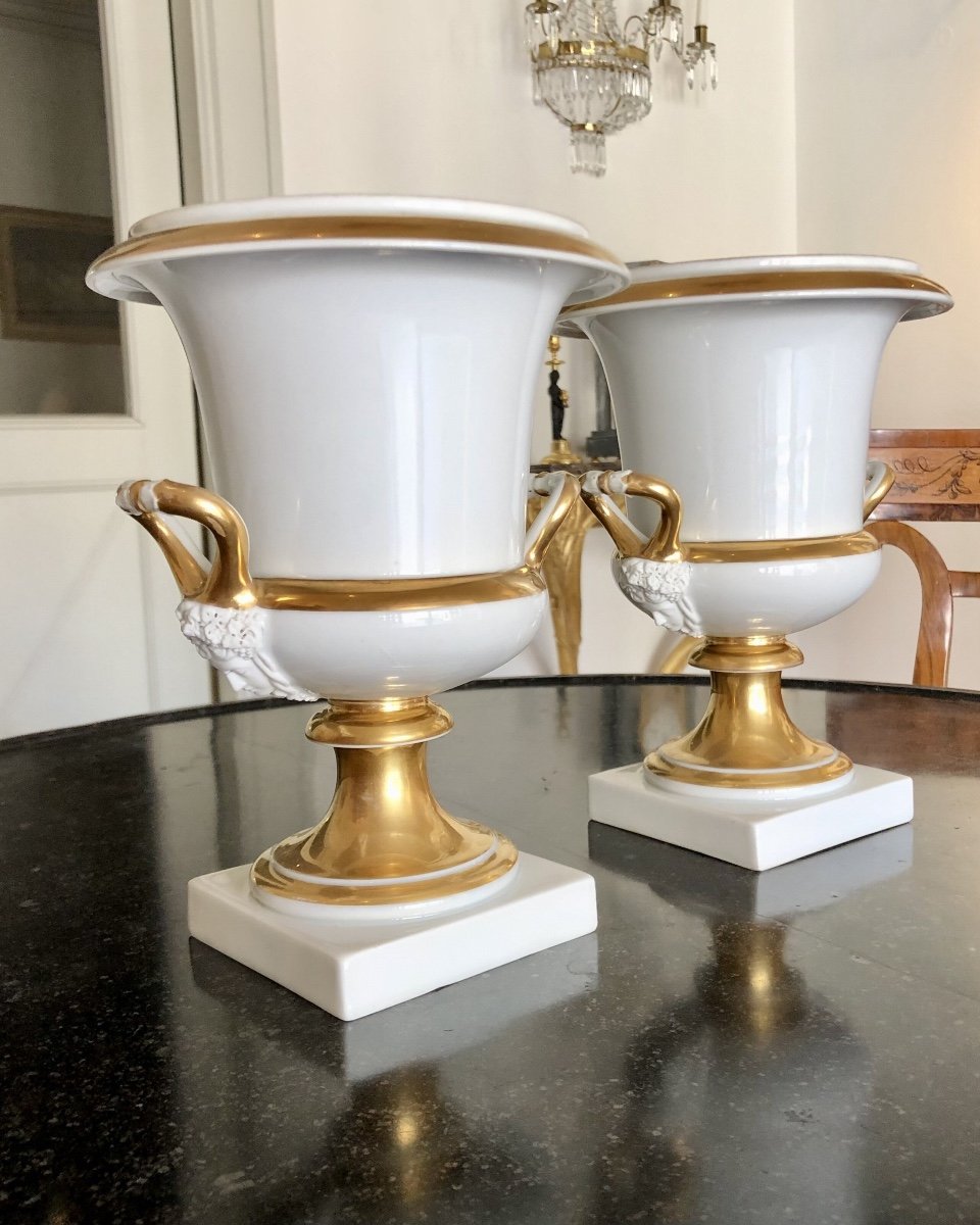 Pair De Vases Medicis En Porcelaine De Paris.-photo-2