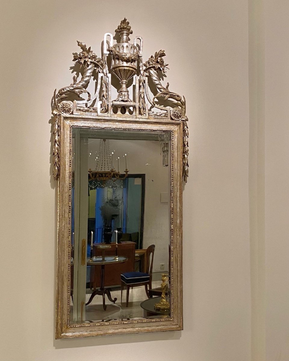 Neoclassical Silvered Wood Mirror. Berlin, Around 1790.-photo-2