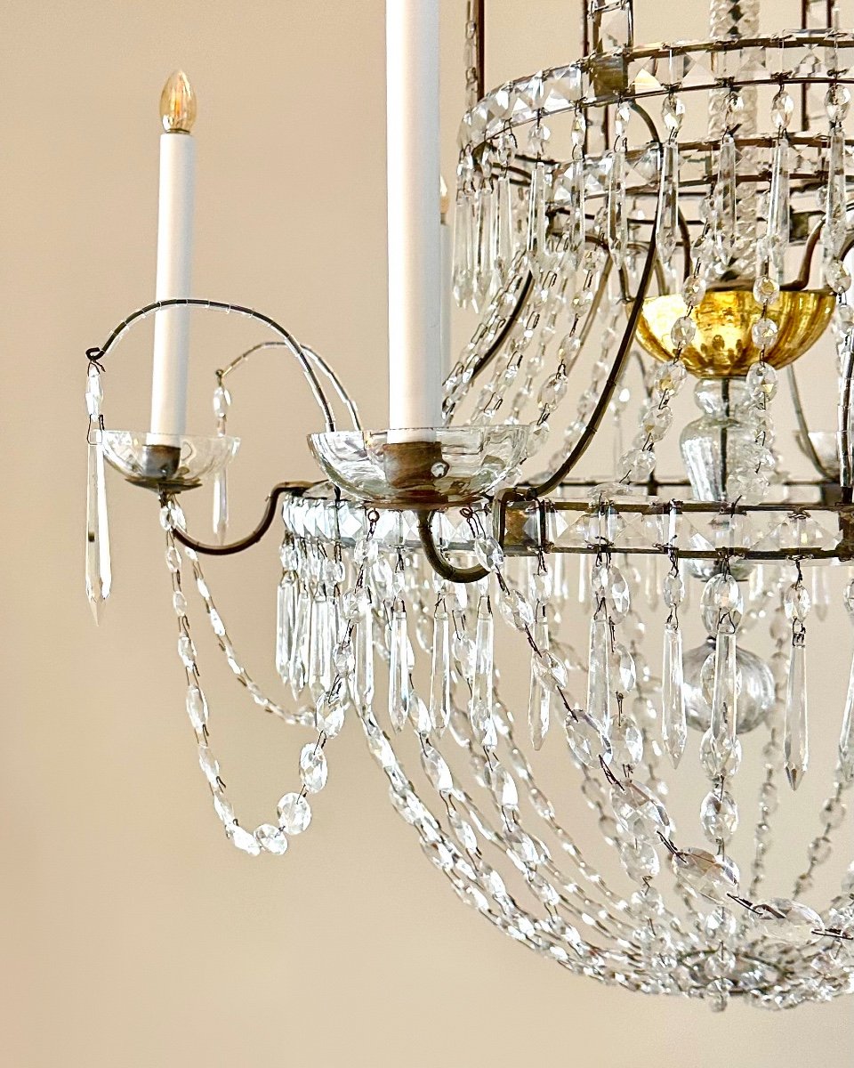 Late 18th Century Spanish Neoclassical Chandelier-photo-3