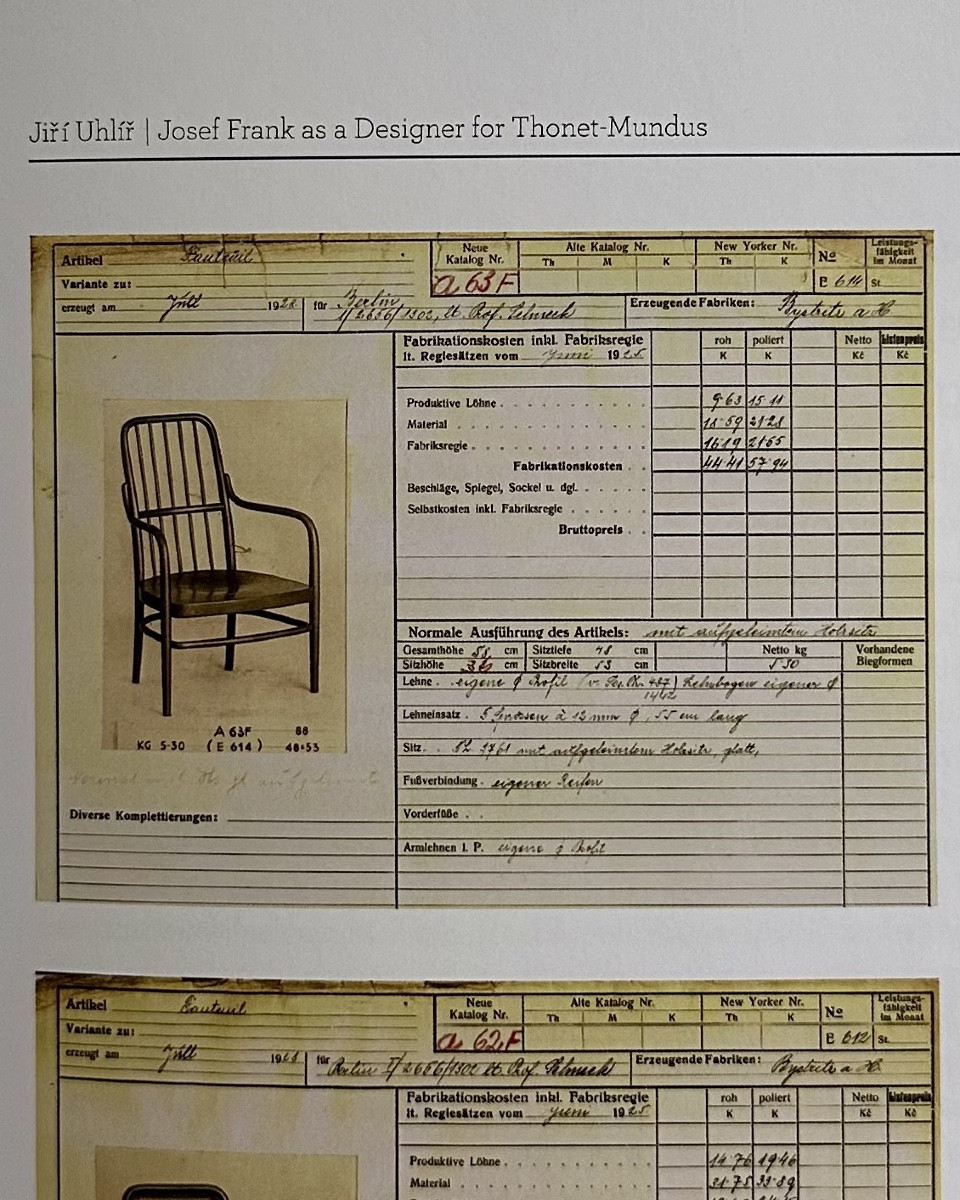 Paire de fauteuils autrichiens conçus par Josef Frank-photo-3