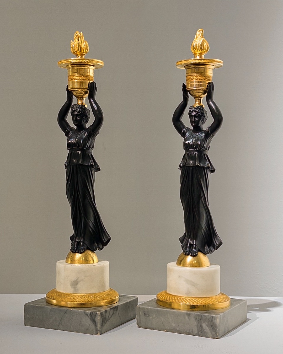 Bougeoirs italiens de style Empire