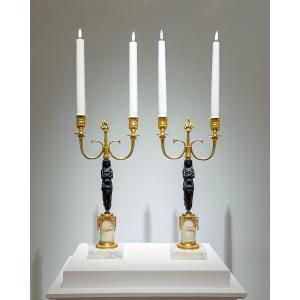 Paire de candélabres de style Gustavien.