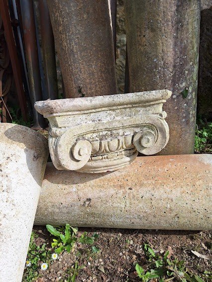 Pair Of Romanesque / Corinthian Columns 285 X 40 In Concrete (adjustable In Height) -photo-2