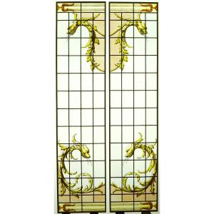 Vitrail - Vitraux aux décors de chimères néo-Renaissance