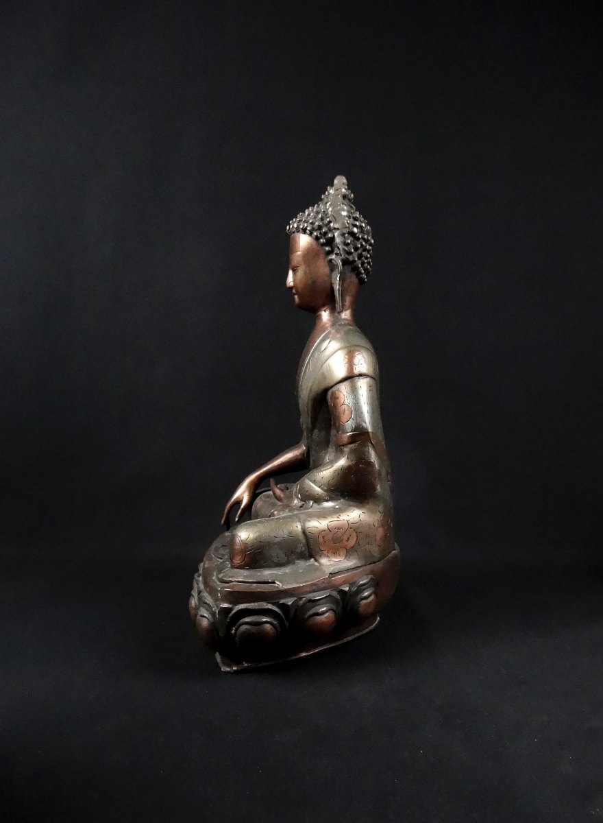 Large Tibetan Shakyamuni Tathagata Buddha In Copper Alloy Bronze, 19th Century-photo-3