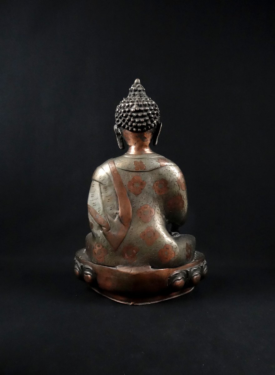 Large Tibetan Shakyamuni Tathagata Buddha In Copper Alloy Bronze, 19th Century-photo-4