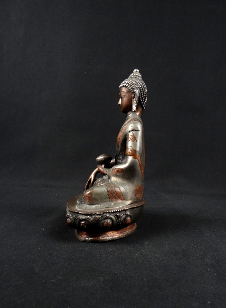19th Century Tibetan Buddha Shakyamuni Tathagata Statue In Copper Alloy Bronze-photo-1