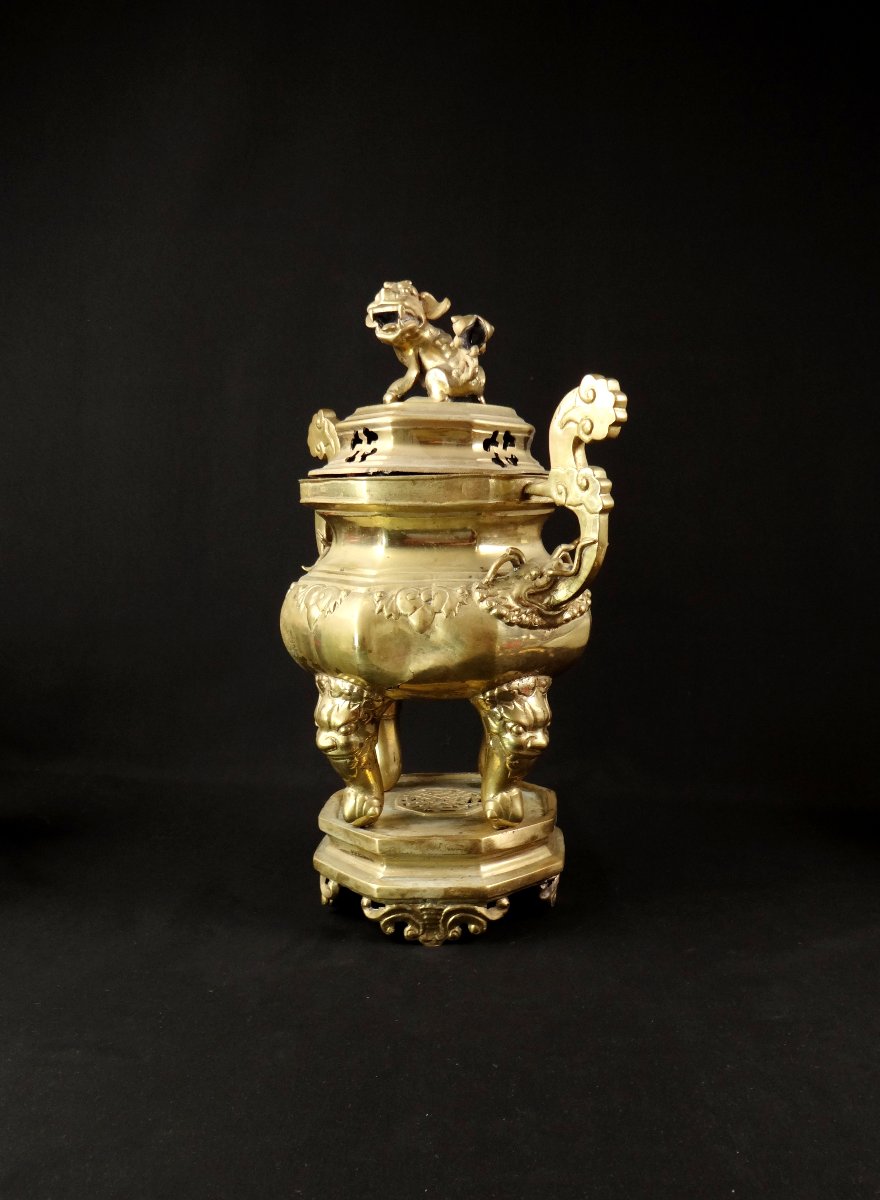 Brûle encens Chinois en bronze doré à décor de Chien de Fô période Qing XIXème-photo-4
