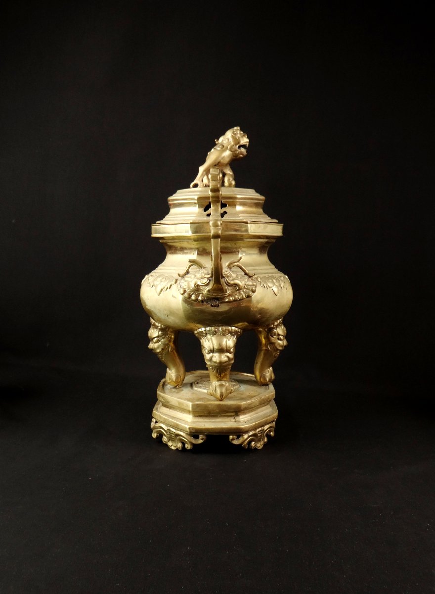 Brûle encens Chinois en bronze doré à décor de Chien de Fô période Qing XIXème-photo-3