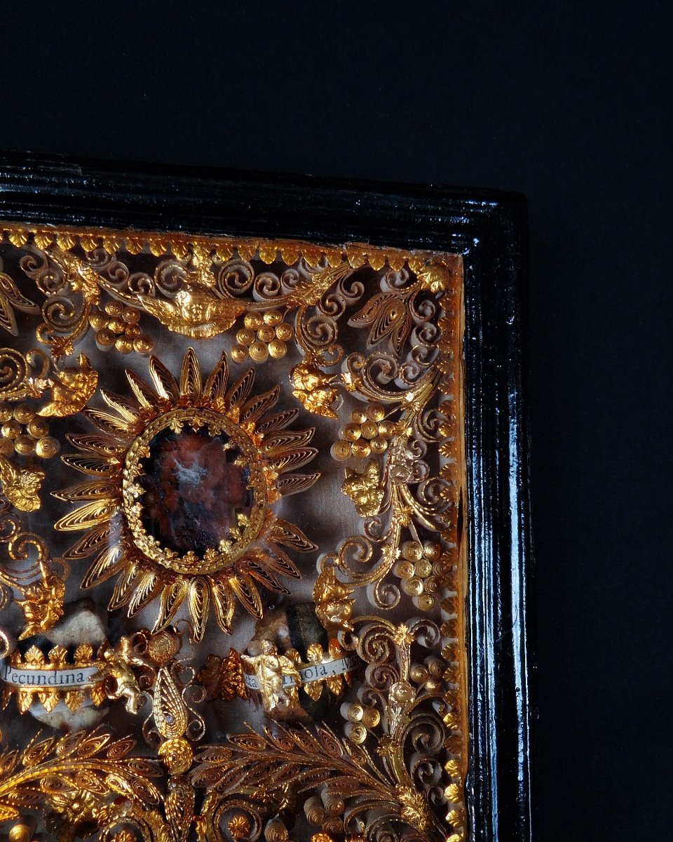 18th-century Paper Filigree Reliquary Of Saint Secundina, Ancient Catholic Sacred Art-photo-3