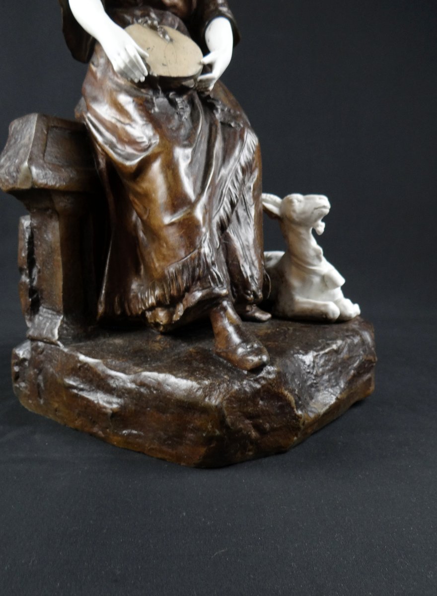 The Bohemian Shepherdess Of Mednat, A Spelter Statue With A Chryselephantine-style Porcelain Biscuit-photo-8