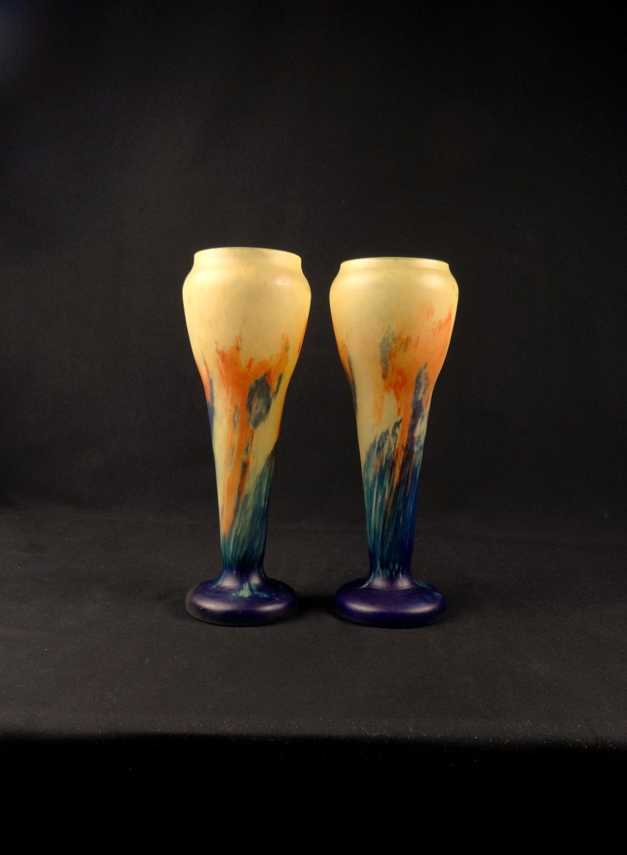 Pair Of Art Deco Vases In Multi-layered Glass With An Abstract, Colorful Marbled Effect-photo-3