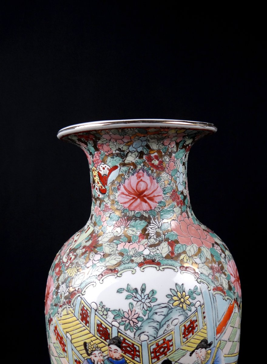 Chinese Baluster Vase, Canton Porcelain, With Imperial Court Decoration, Early 20th Century-photo-2
