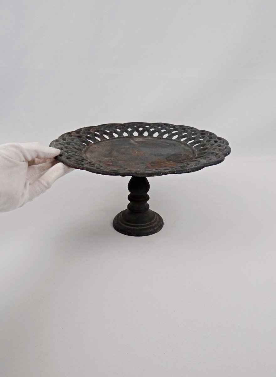 Compotier ajouré en fer patiné ou présentoir de table extérieur fin XIXème-photo-2