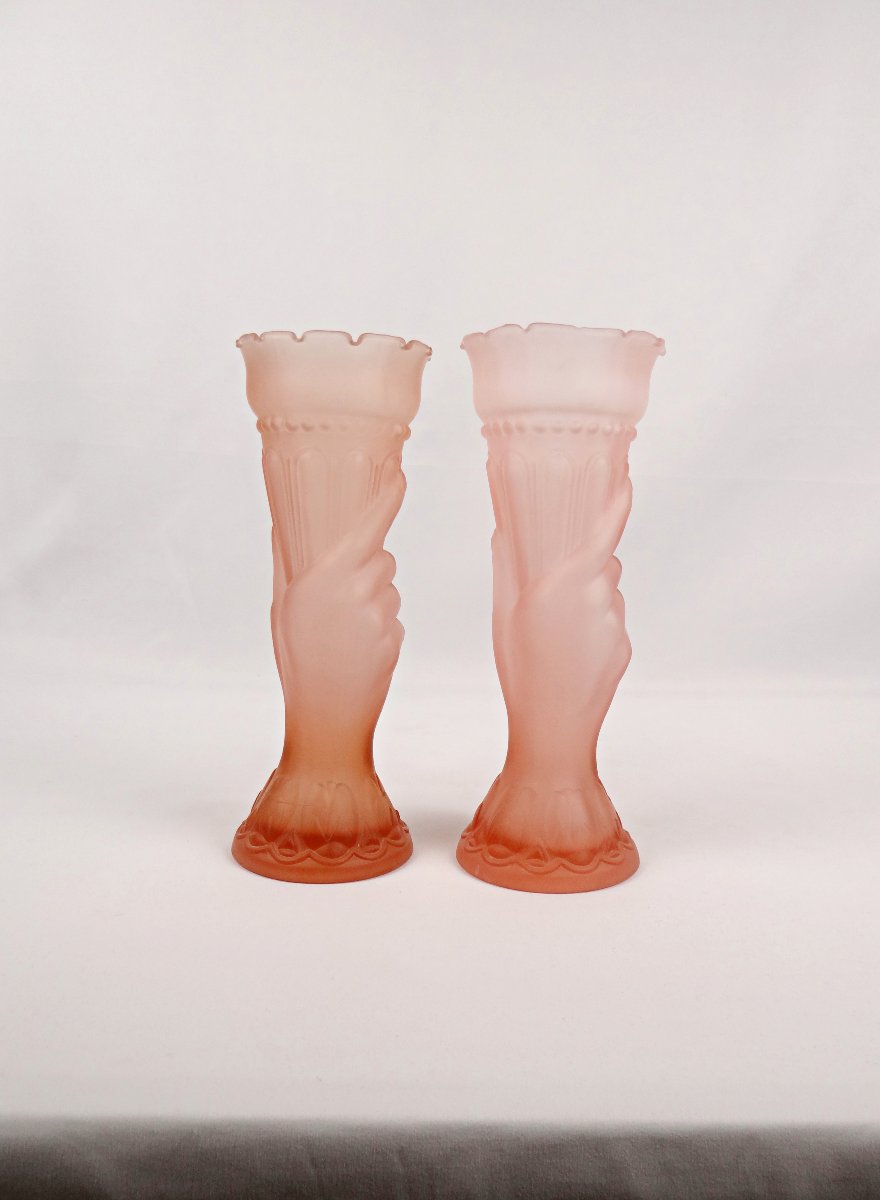 Pair Of Art Deco Vases Depicting A Hand Holding A Torch In Frosted Pink Glass-photo-1