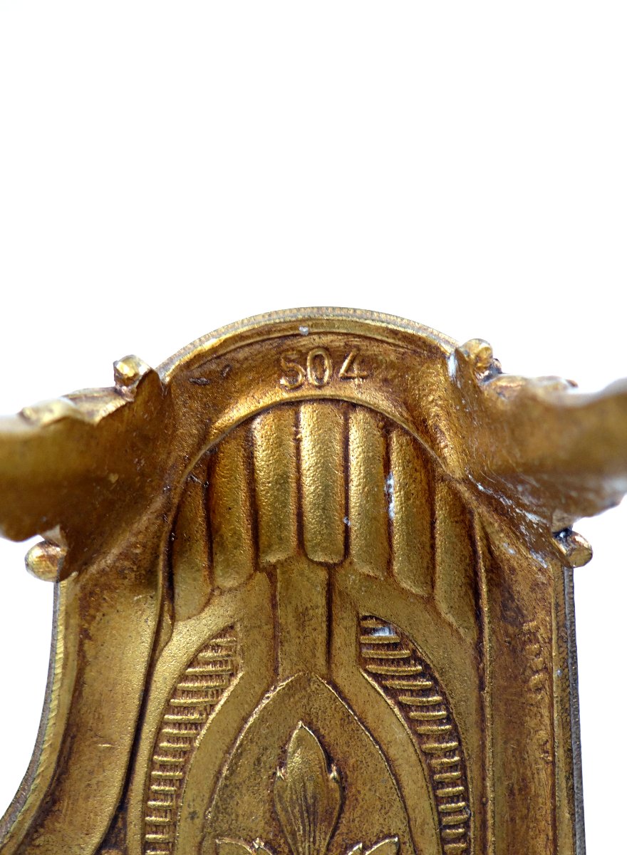 Boîte à bijoux en bronze doré à la forme de piano style Louis XV début XXème (2)-photo-7