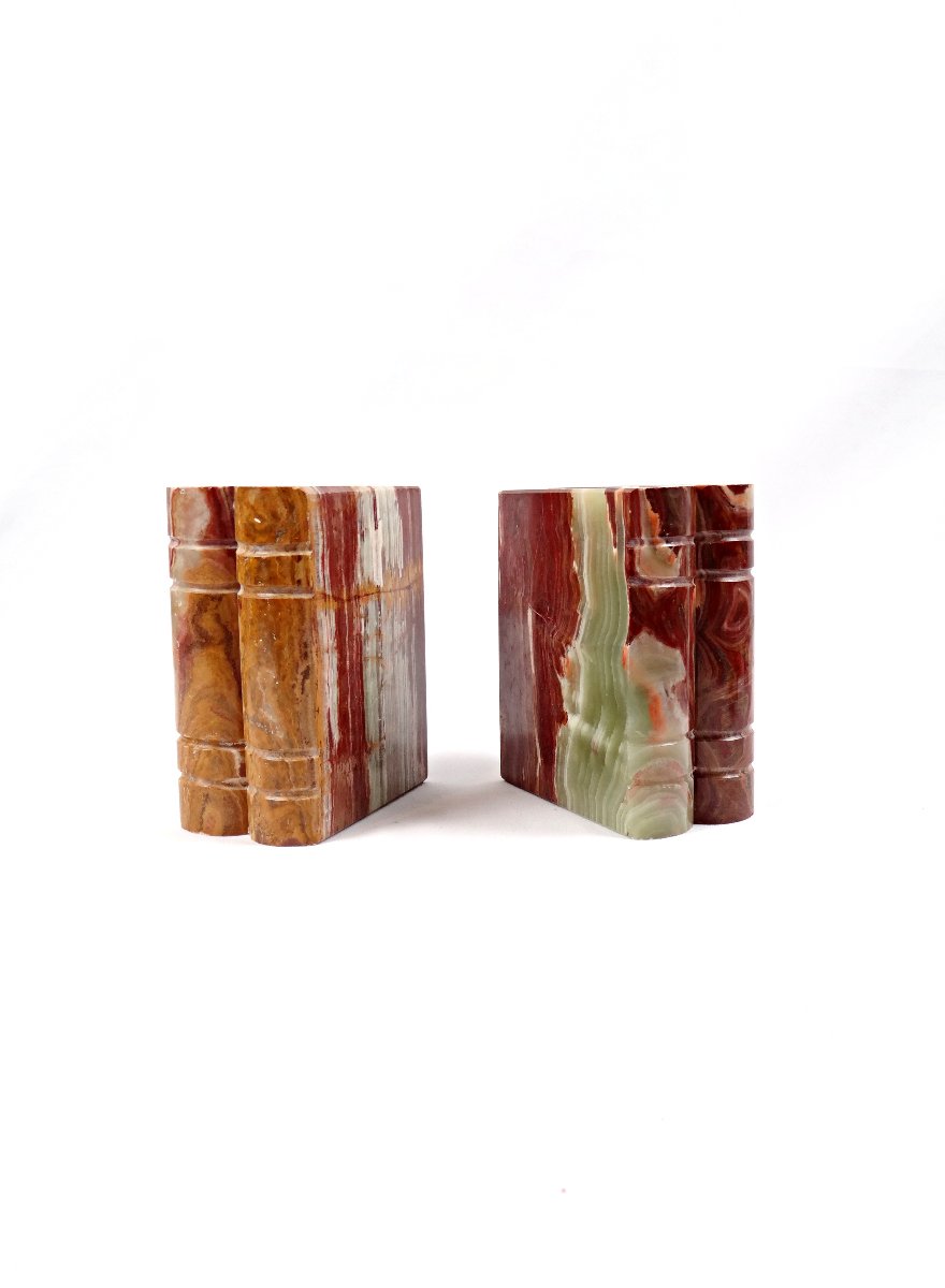 Pair Of Green And Red Onyx Bookends In The Shape Of 1950s-style Books-photo-2