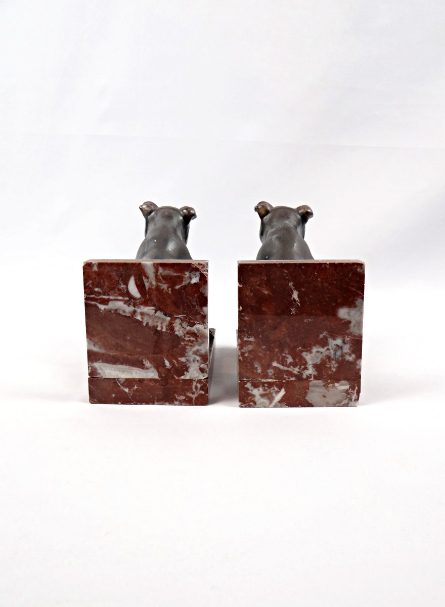 Pair Of Art Deco Bulldog Bookends In Spelter On Griotte Red Marble, Early 20th Century-photo-2
