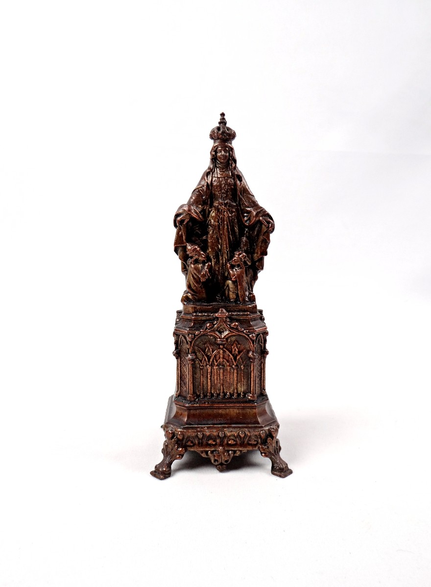 Statue religieuse de la Vierge Marie ou Notre dame de bon secours régule XIXème