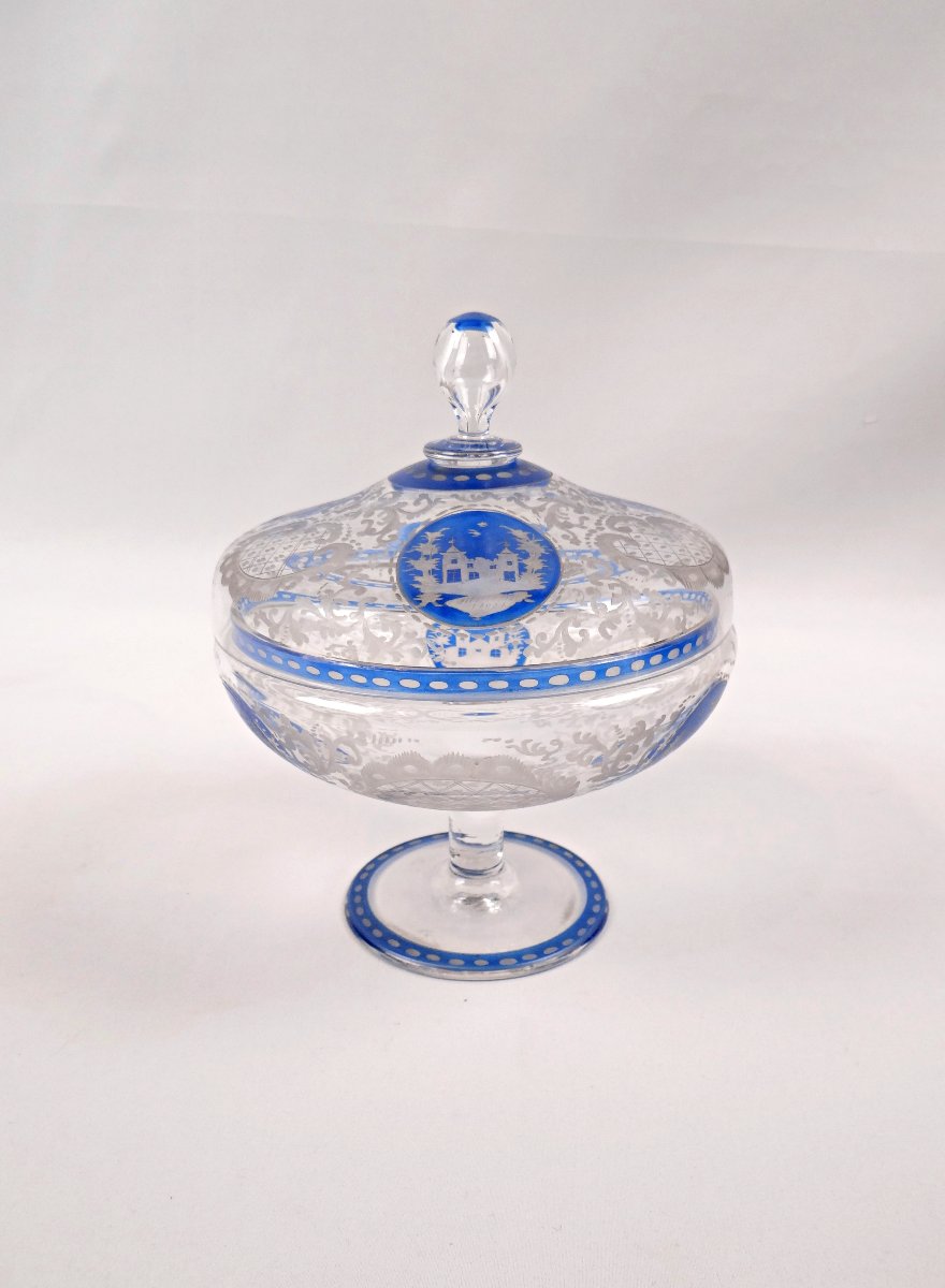 Drageoir sur pied en verre de Bohême gravé de motifs rocailles & rinceaux XIXème-photo-6